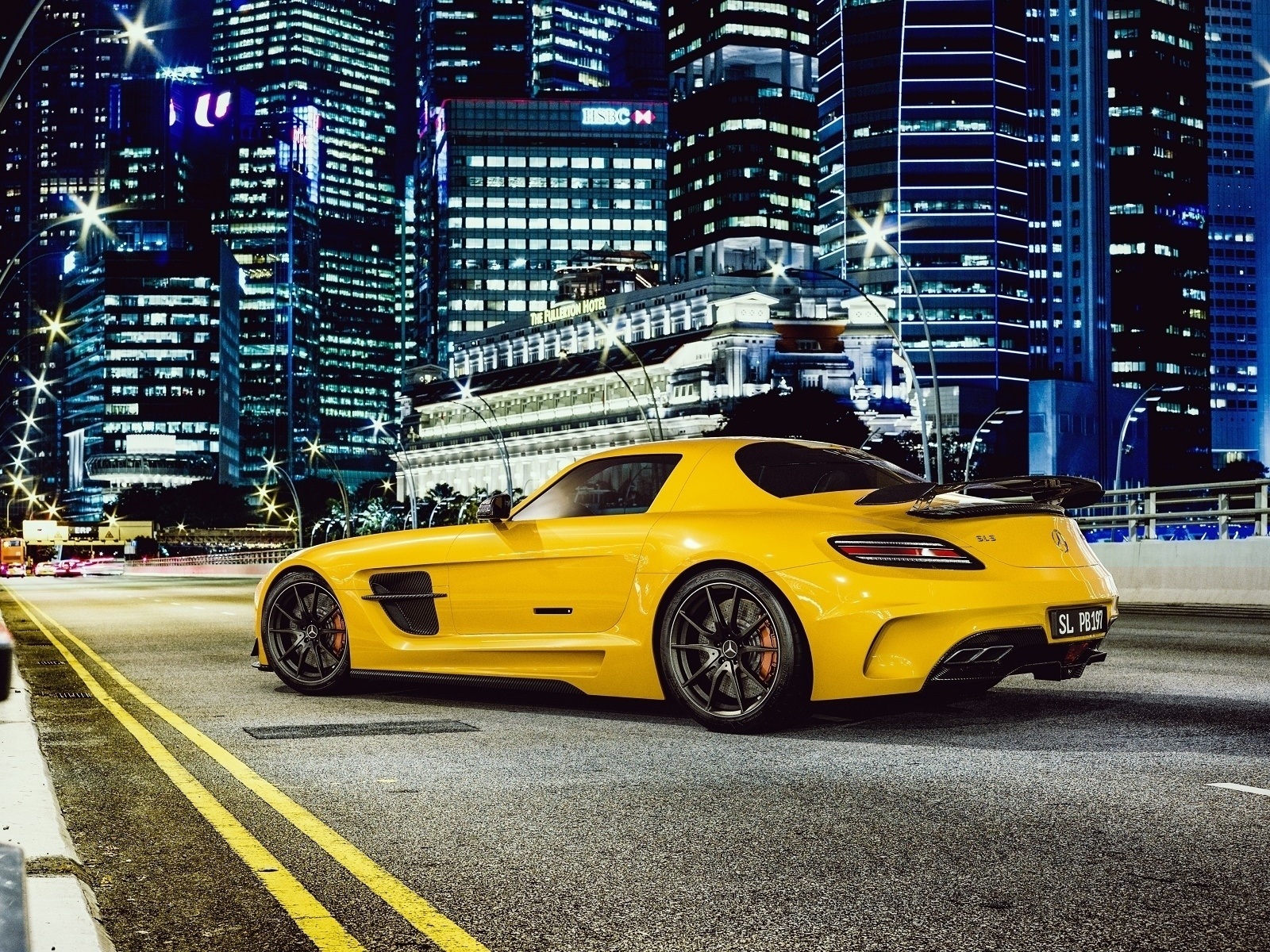 Mercedes SLS63