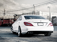 ���� ��� �������� �����: Mercedes CLS63