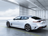 ���� ��� �������� �����: Kia Stinger