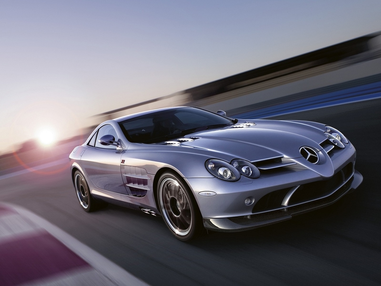Mercedes SLR 722