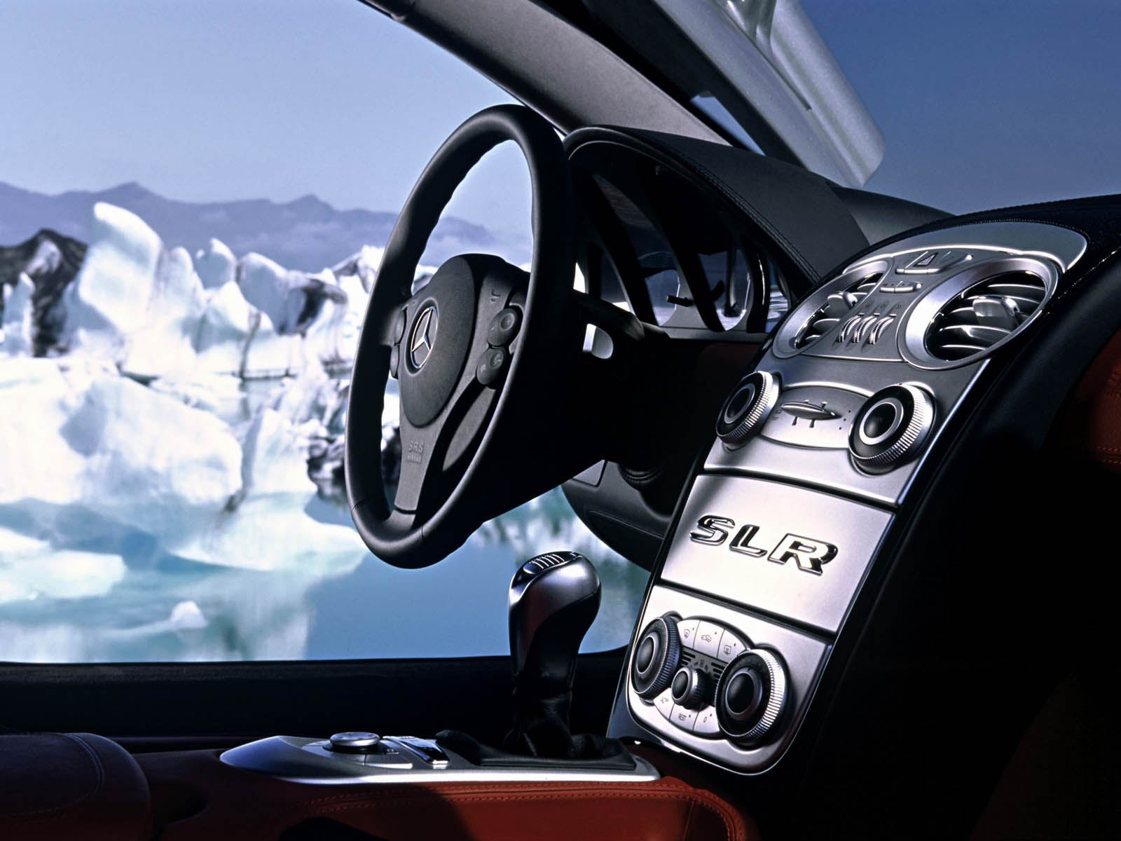 Mercedes SLR