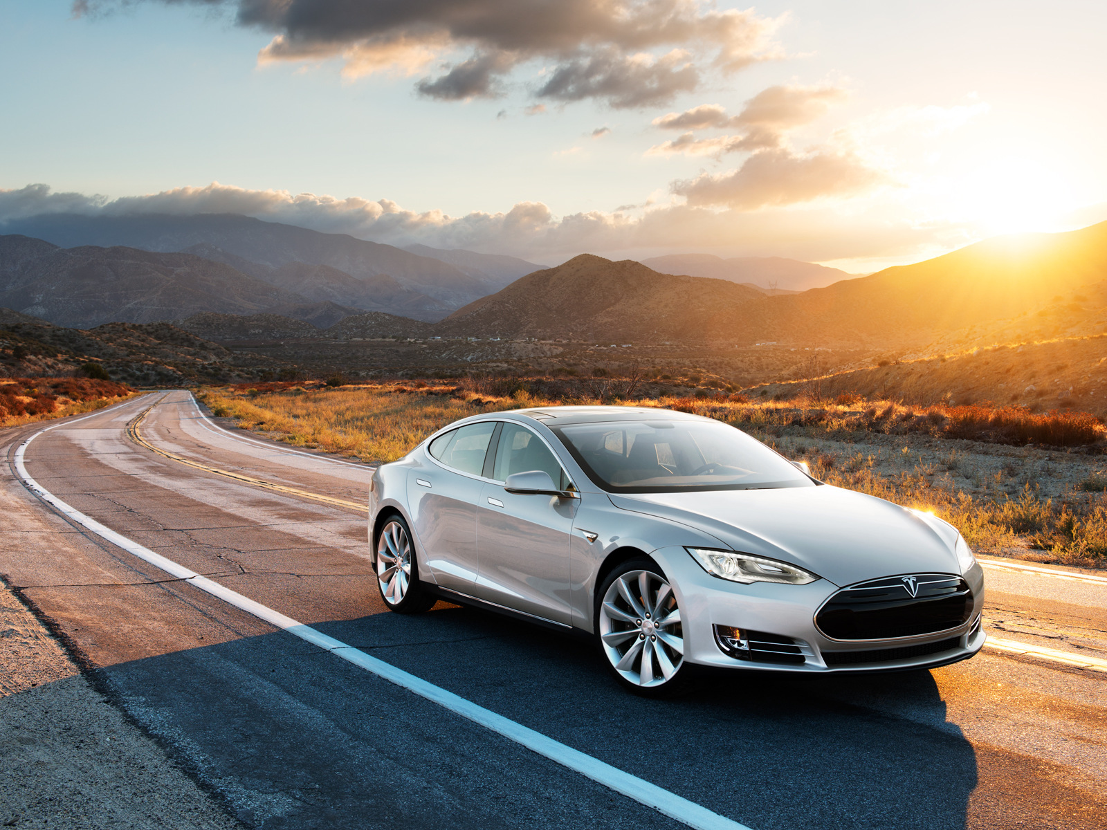 Tesla S