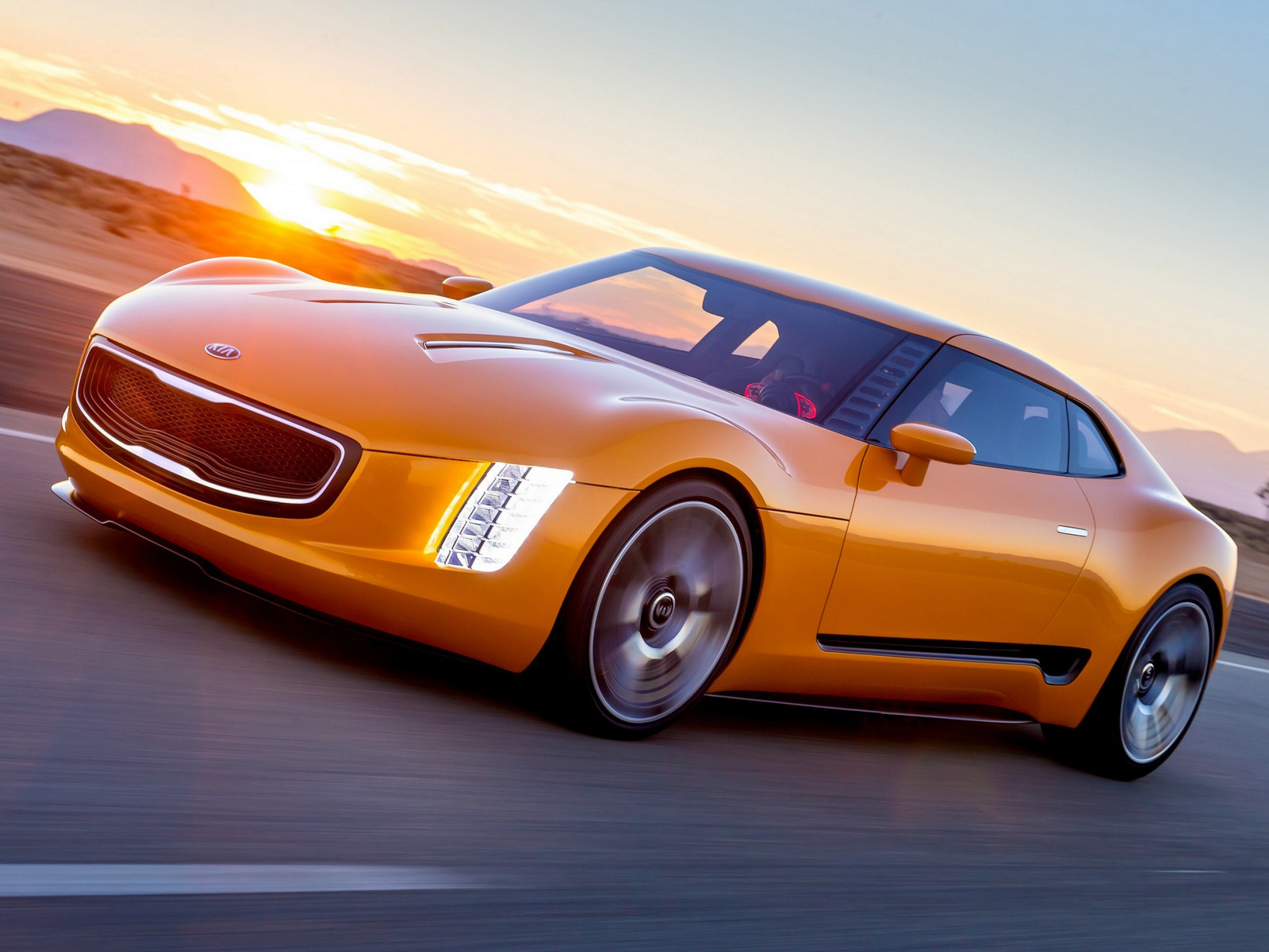 Kia GT4 Stinger Concept