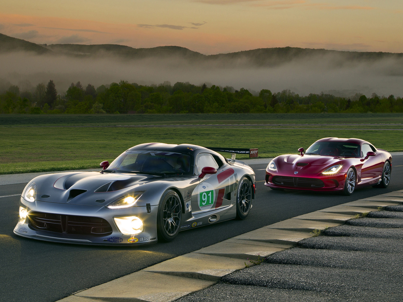 Dodge Viper GTS 2013