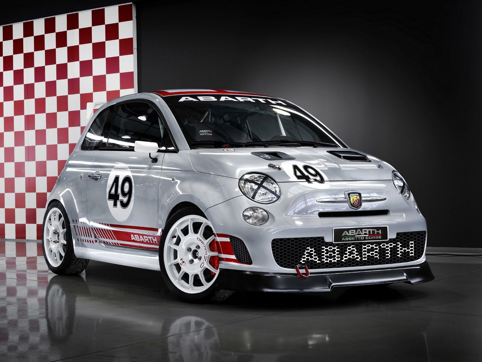 Abarth Fiat 500 Assetto Corse