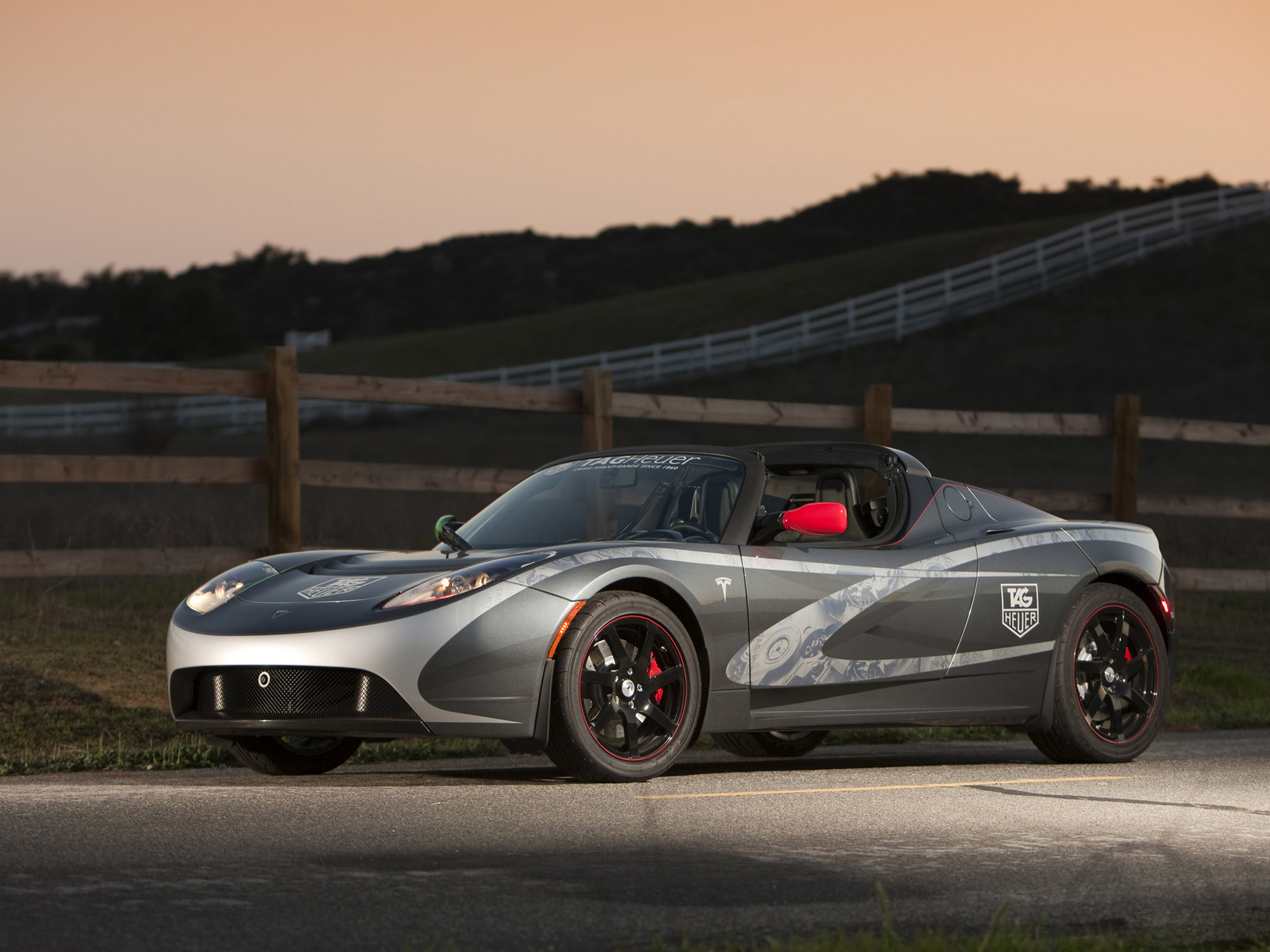 Tesla Roadster Sport TAG Heuer 2010
