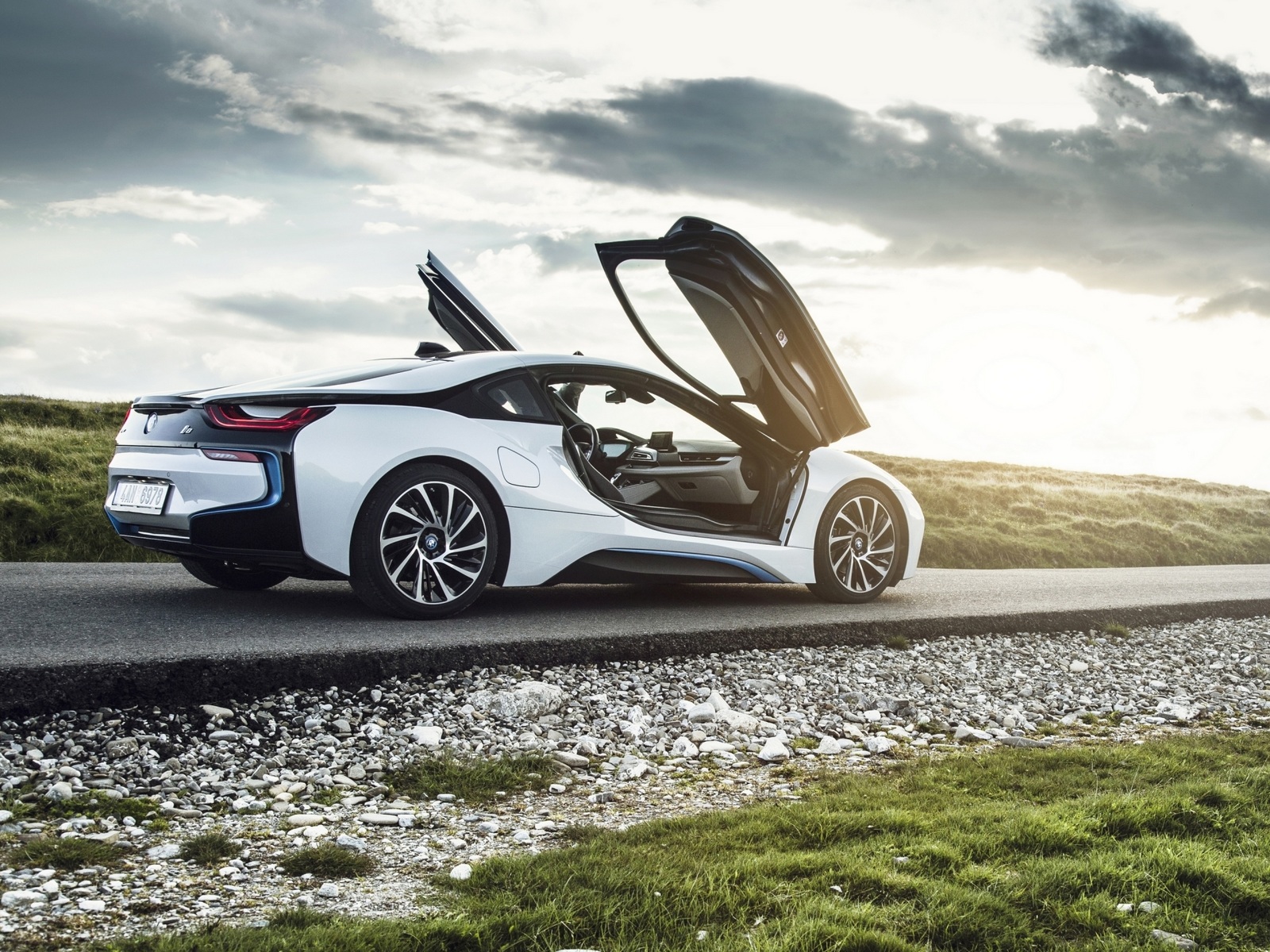 BMW i8