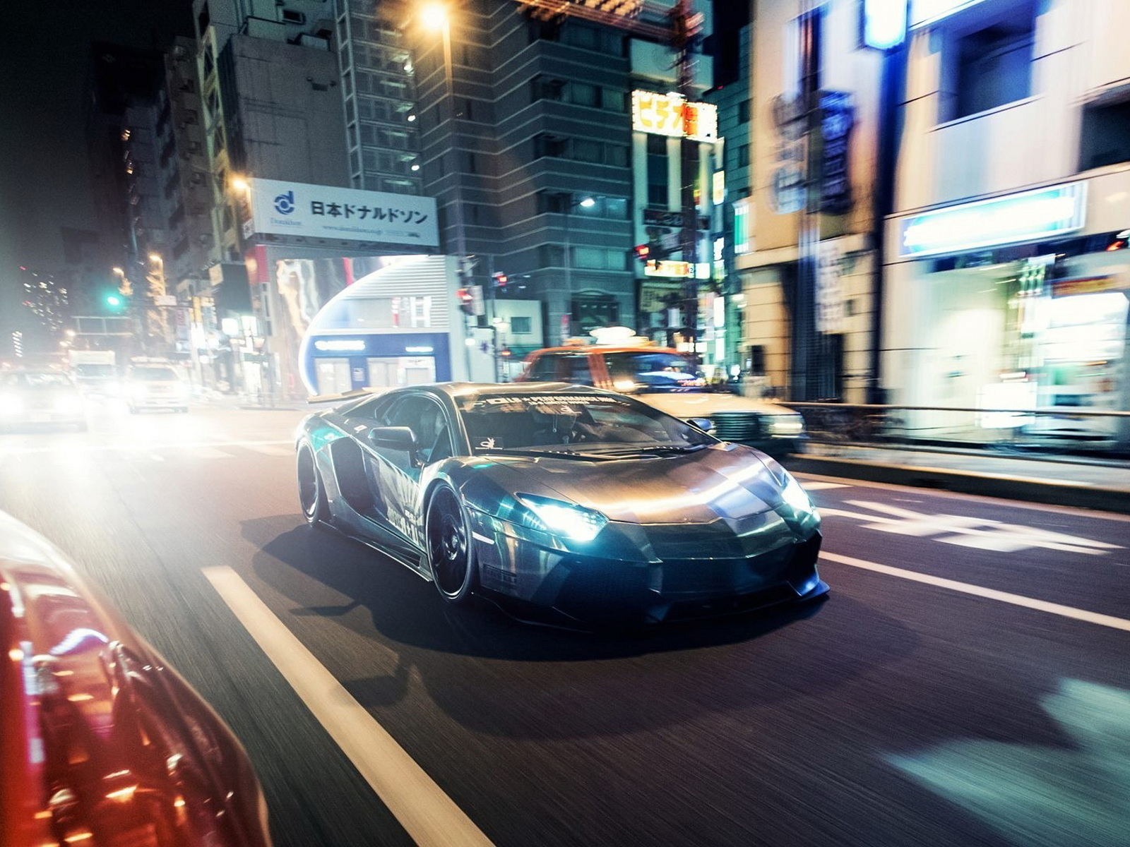 Lamborghini Aventador LP700