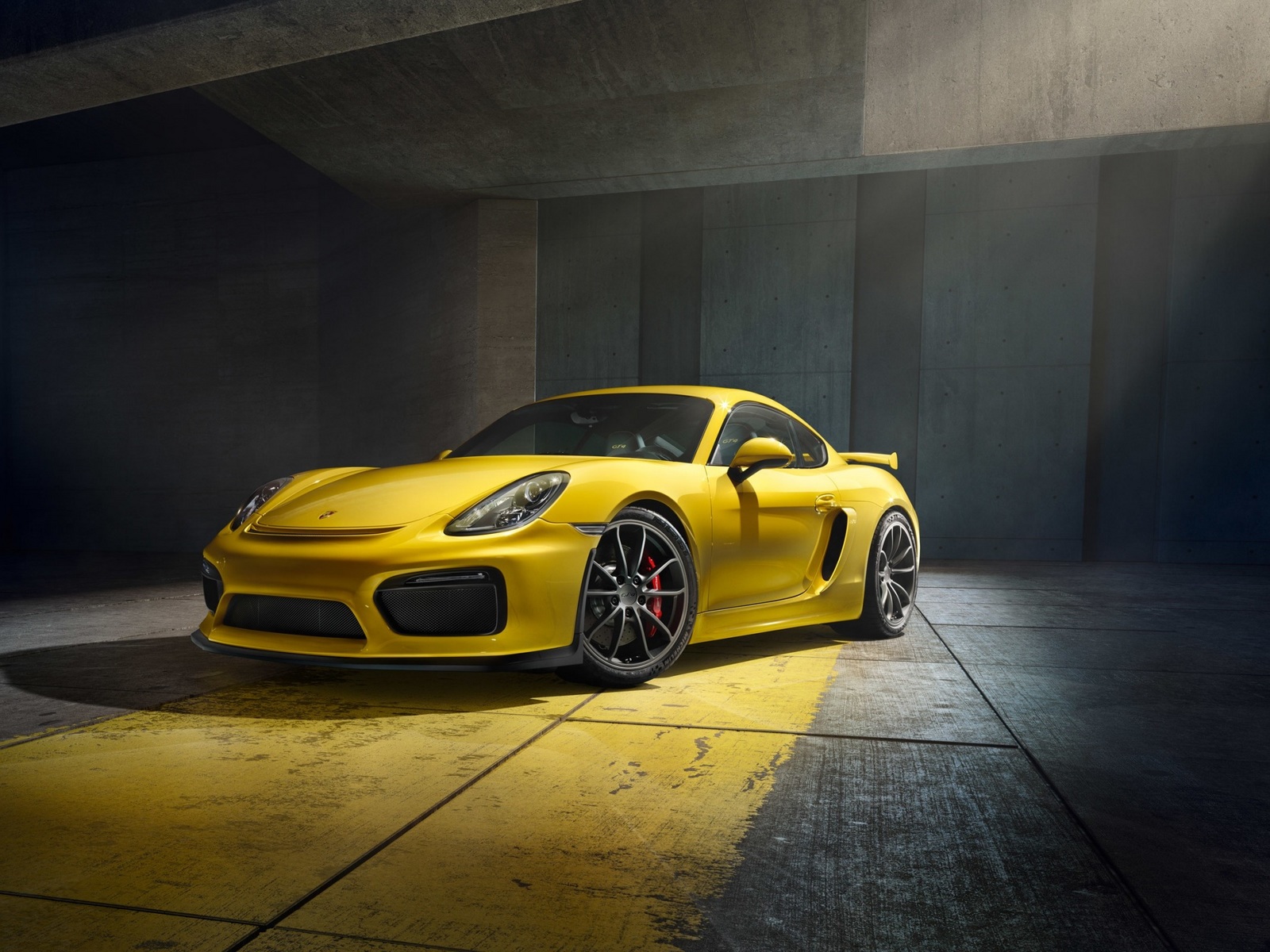 Porsche Cayman GT4