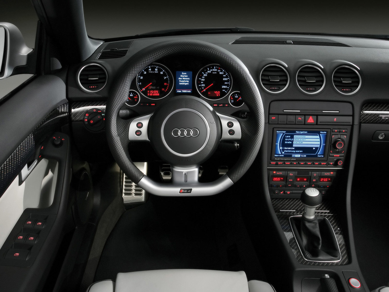 Audi RS4