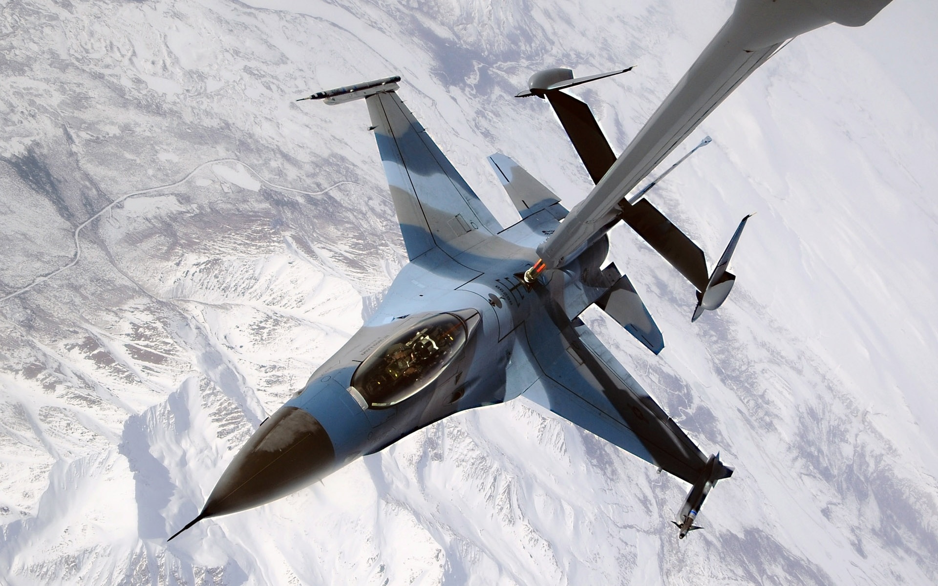 F-16 Falcon