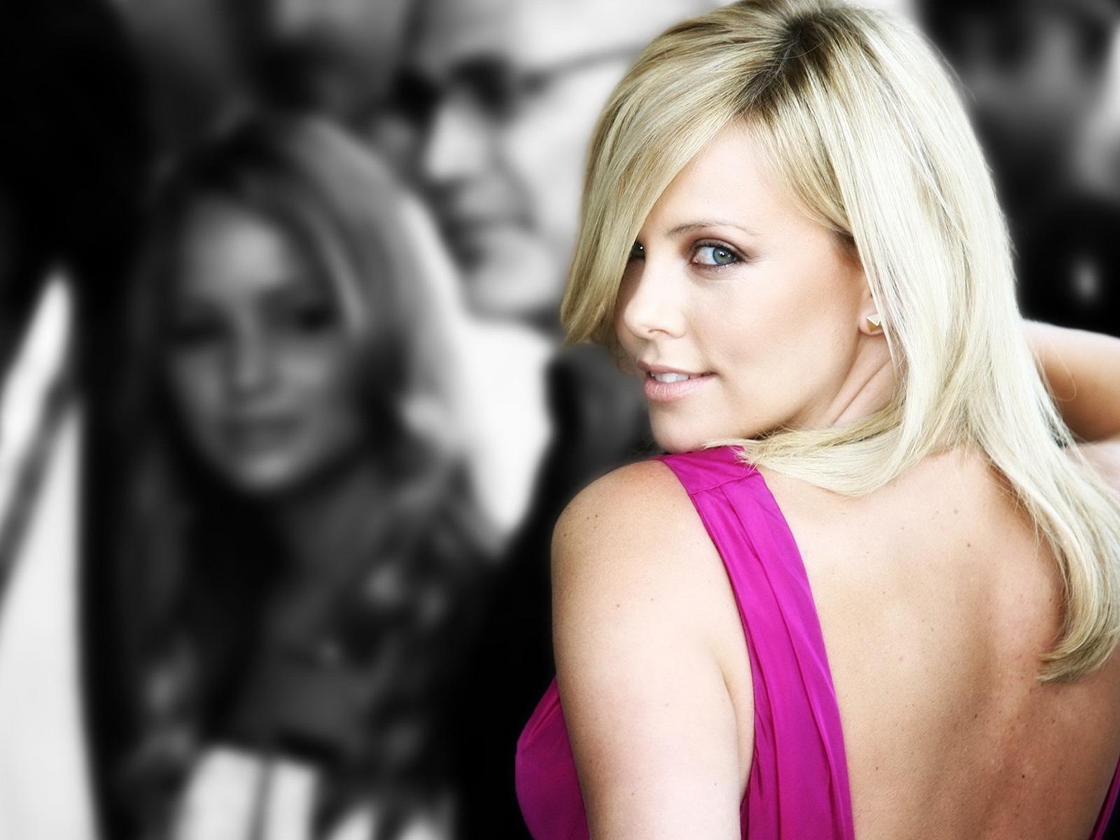 ������ ����� (Charlize Theron)