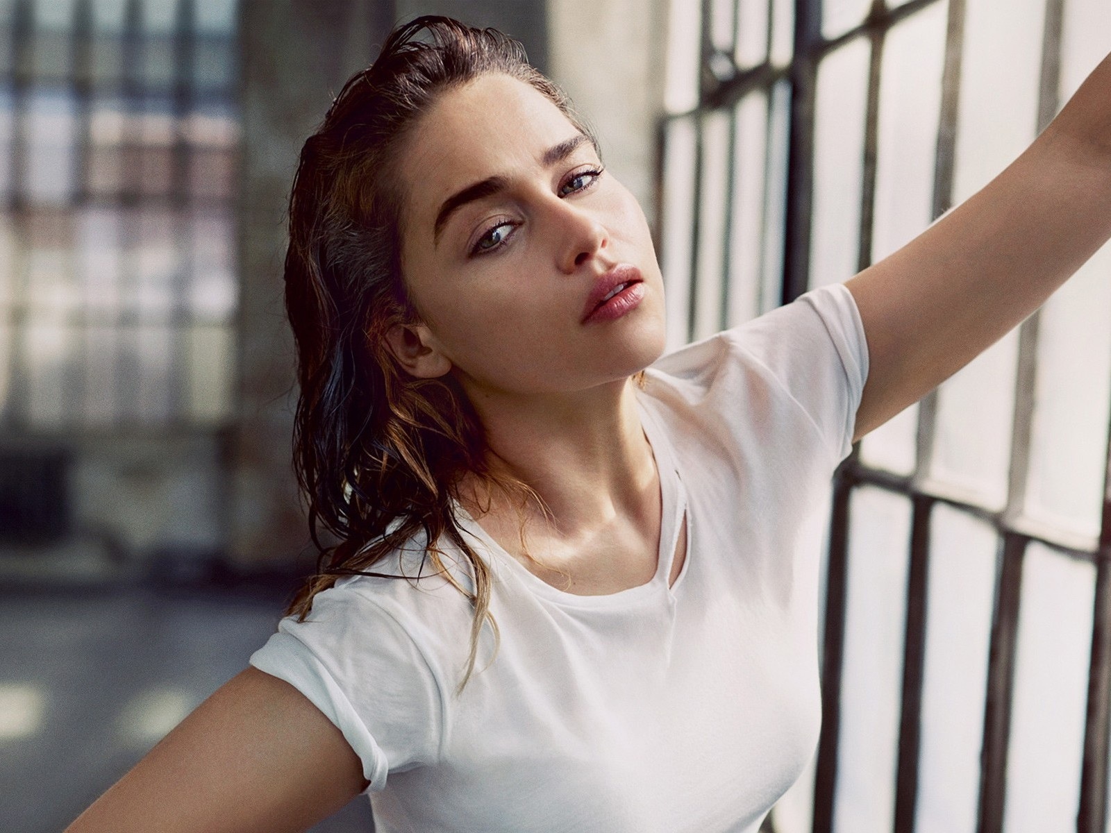 ������ ����� (Emilia Clarke)