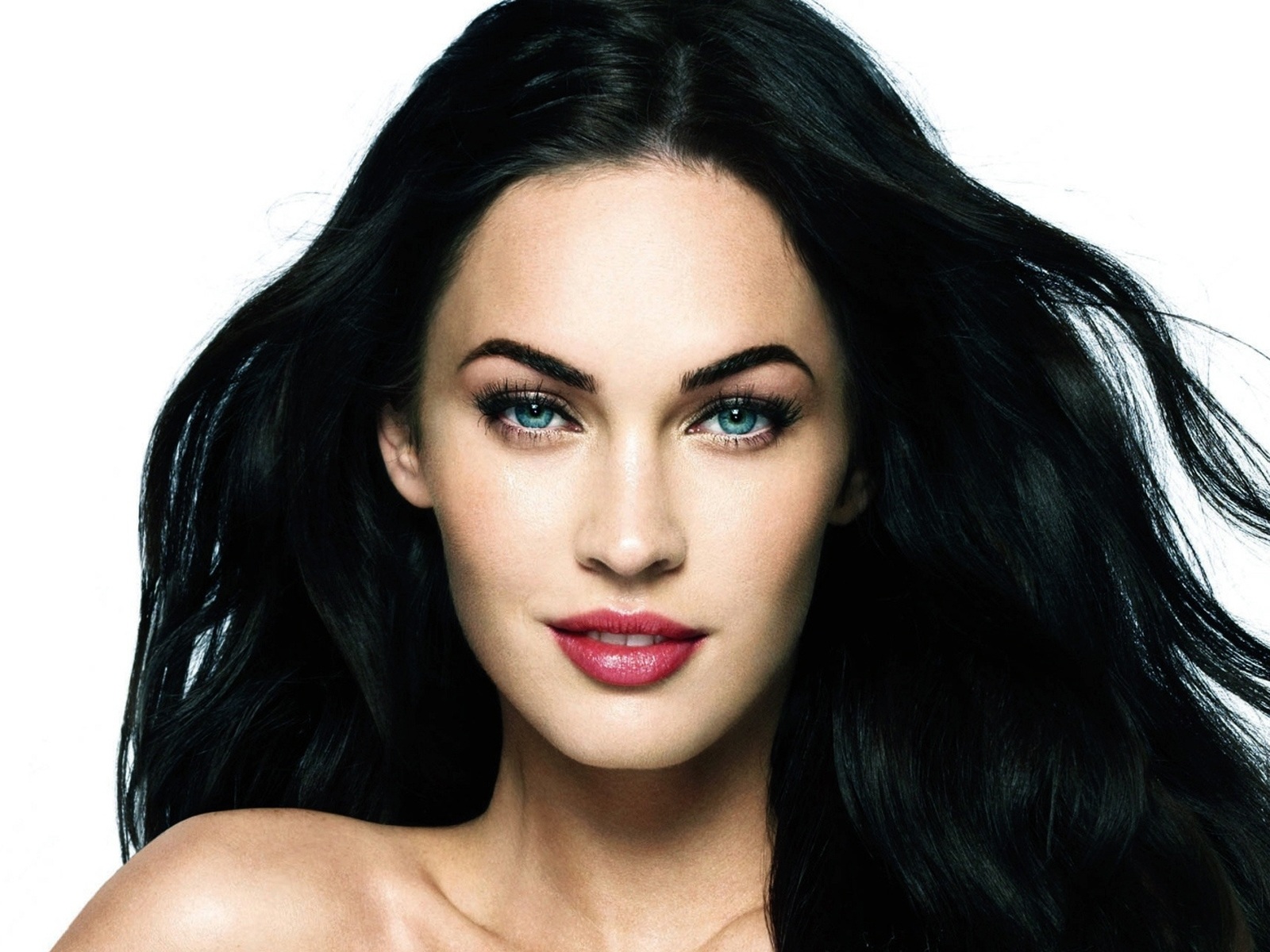 ����� ���� (Megan Fox)