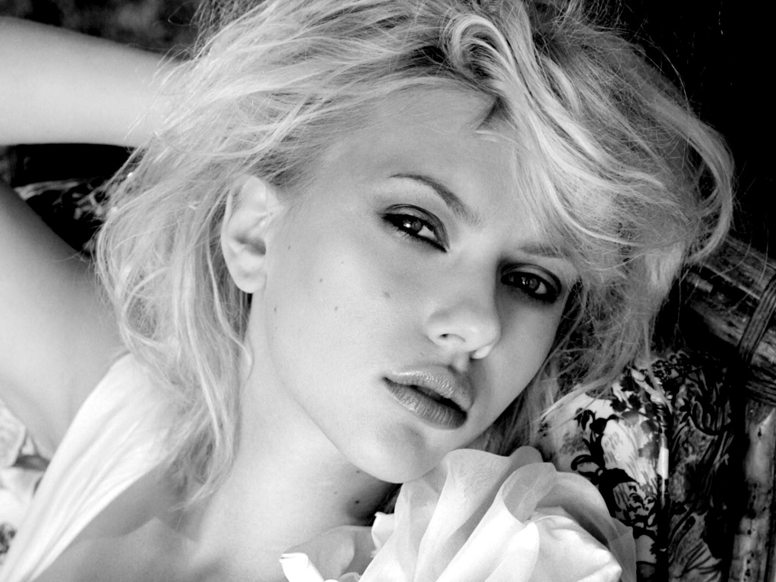 �������� �������� (Scarlett Johansson)